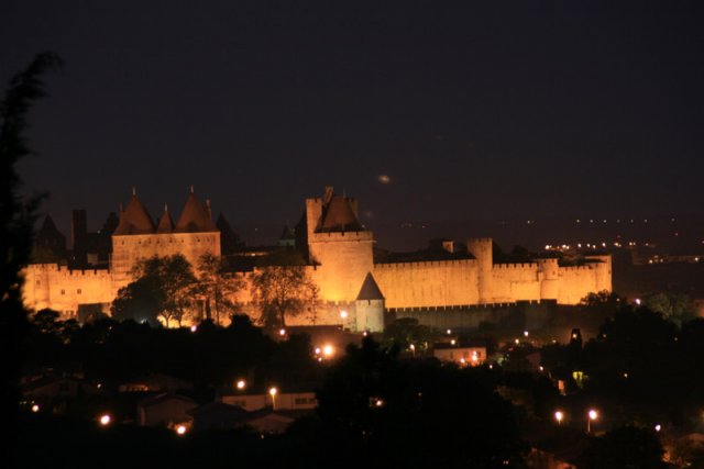 Carcassonne bei Nacht