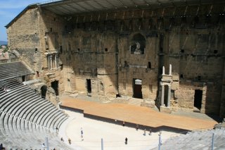 Innenansicht des Amphitheaters in Orange