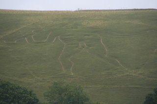 die eigentliche Hügelfigur