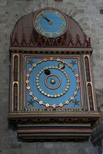 astronomische Uhr in der Kathedrale