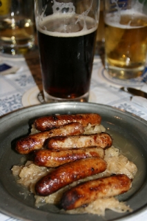 Nürnberger Bratwürste und Schlenkerla