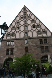 Mauthalle