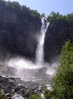Wasserfall Cascada Calneggia