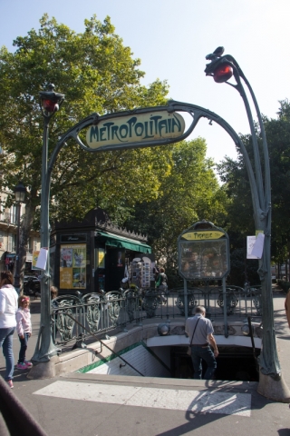 Metrostation Pigalle