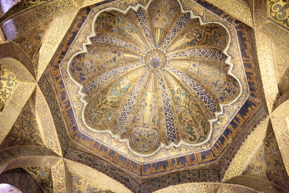 Deckengewölbe in der Mezquita-Catedral  in Cordoba