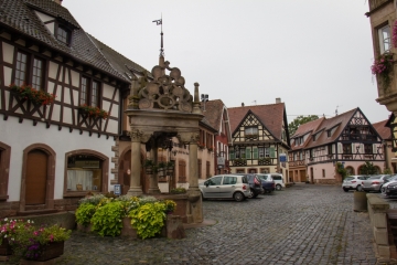 Sechs-Eimer-Brunnen in Boersch