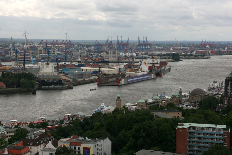 Blick auf den Containerhafen