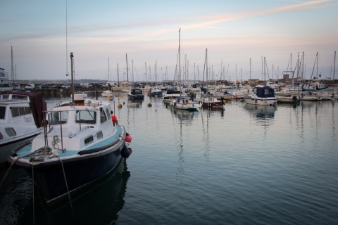 Abendstimmung im kleinen Hafen von St. Aubin