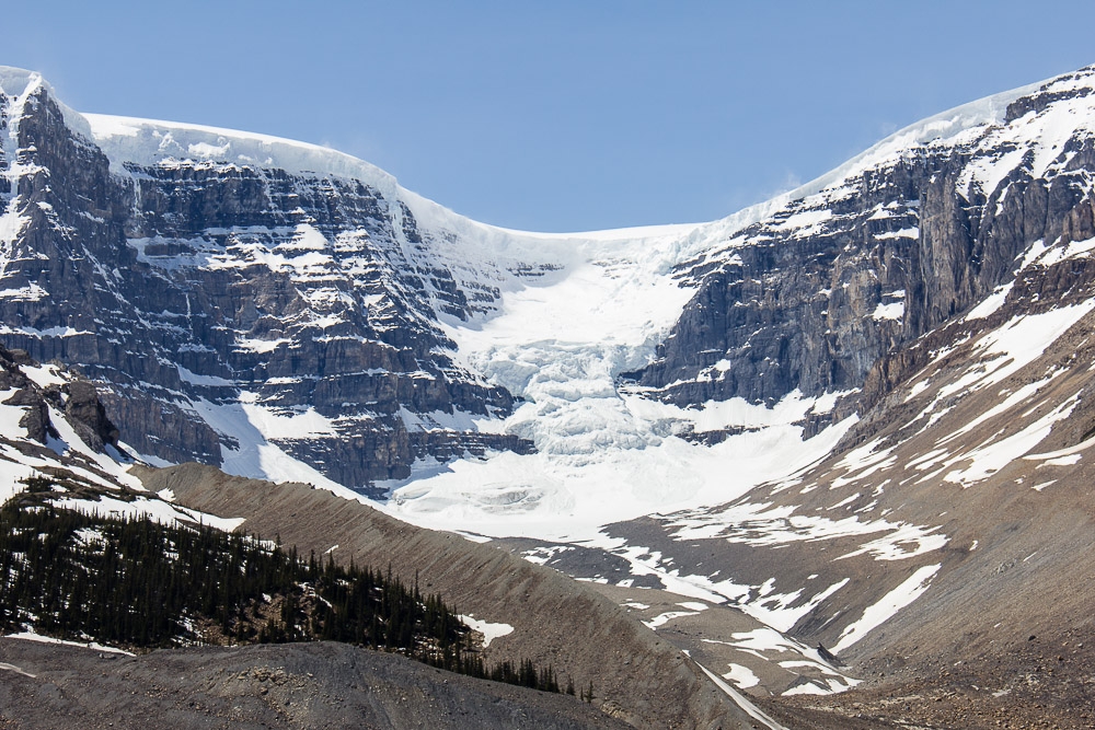 Am Athabasca Gletschers bei Schönwetter