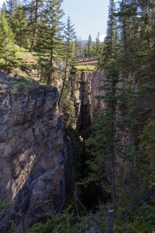 Maligne Canyon