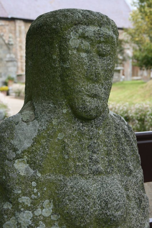 Gran´mère du Chimquière vor St. Martins Parish Church