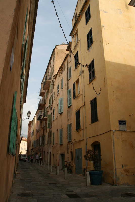 Unsere Straße in Bastia
