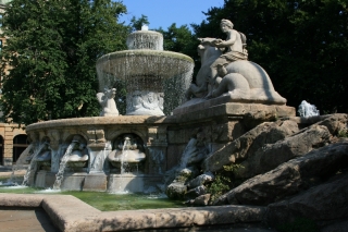 Wittelsbacher Brunnen in München