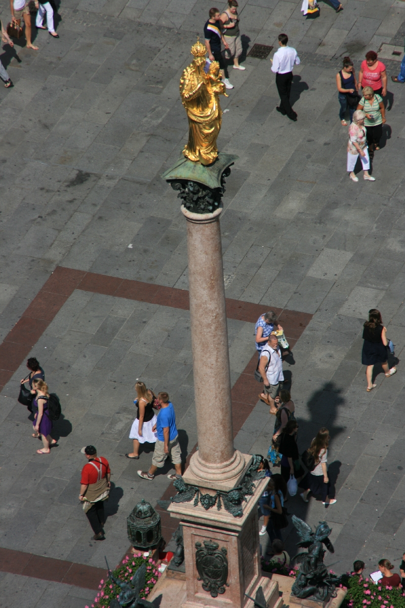 Die Mariensäule von oben