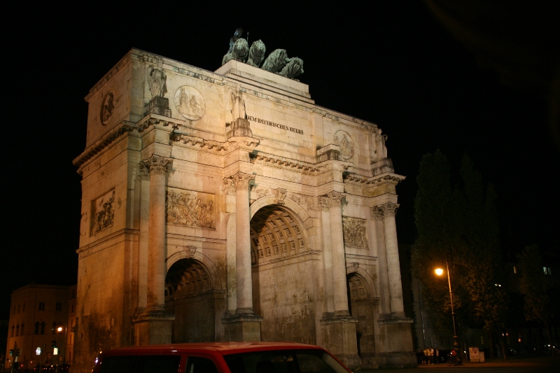 Siegestor in München