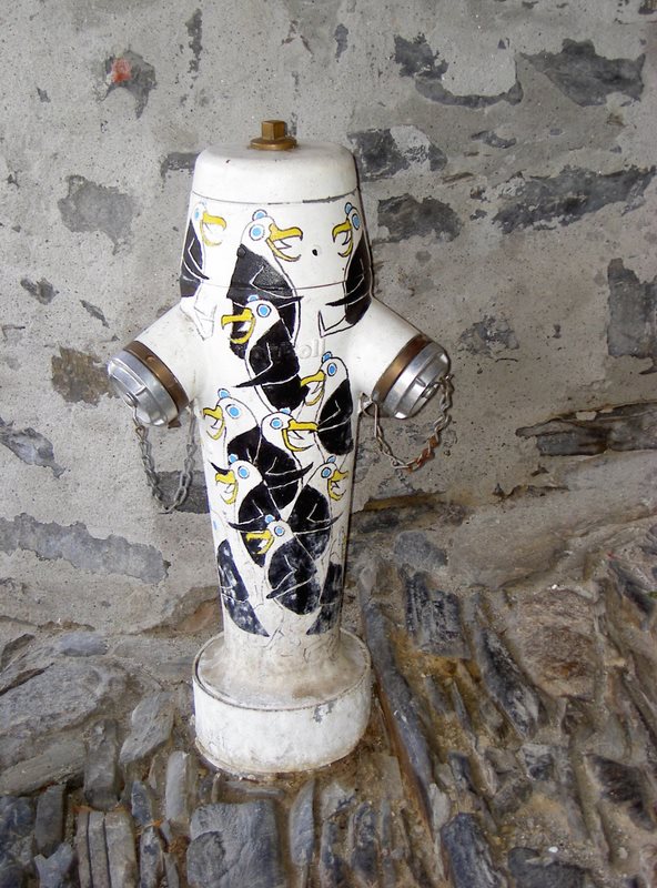 bemalter Hydrant in Indemini