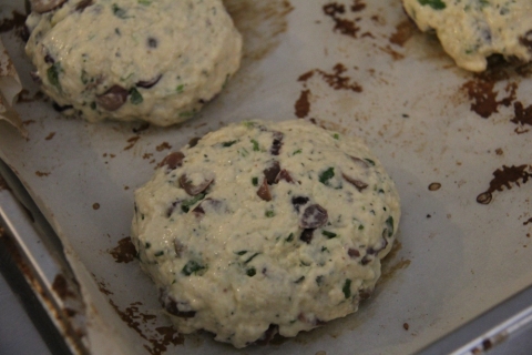 Olivenbrot auf der Golden Donkey Farm